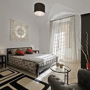 https://casamastro.it-romehotels.com