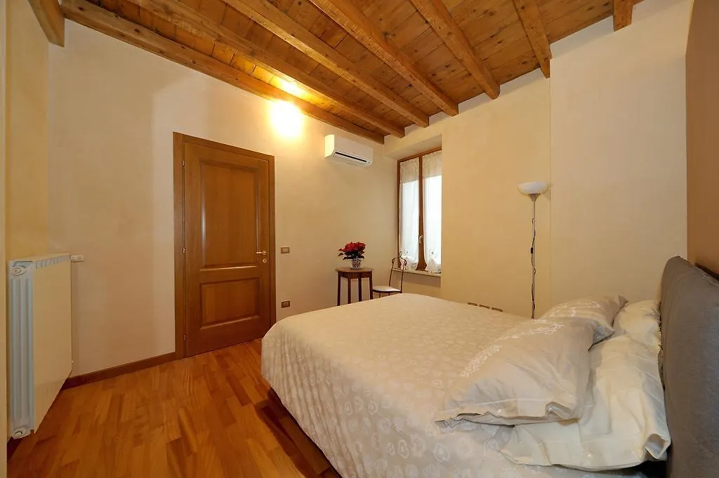 Appartamento Antico Palazzo Signorile Salò