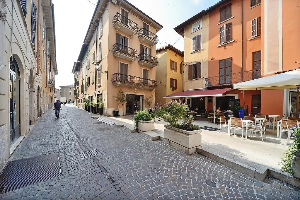 Appartamento Antico Palazzo Signorile Salò Italia